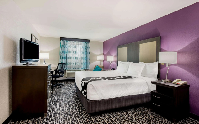 La Quinta Inn by Wyndham West Long Branch/NJ Shore Area