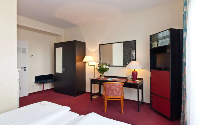 Hotel Aviva