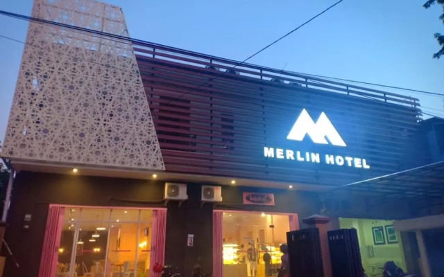 Merlin Hotel