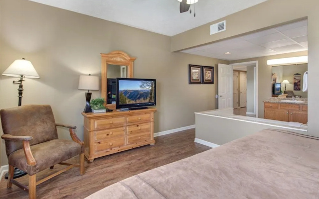 Whispering Pines by Jackson Mountain Rentals