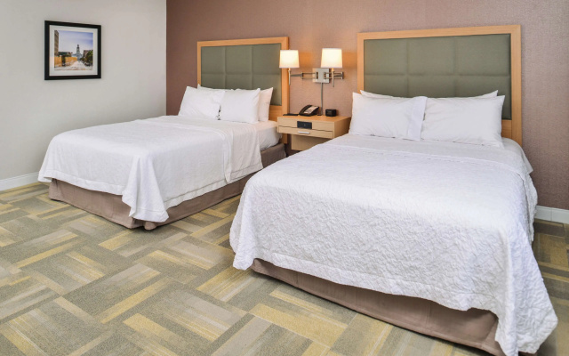 Hampton Inn & Suites Altoona-Des Moines