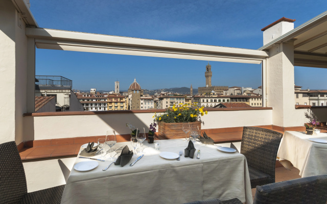 Отель B&B Hotel Firenze Pitti Palace al Ponte Vecchio