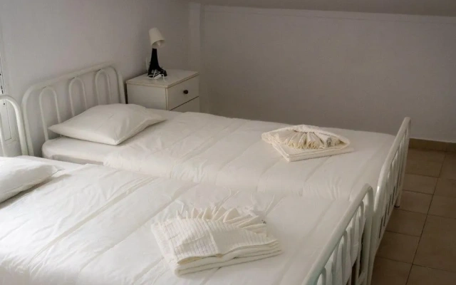 Leisure Moments Maisonette