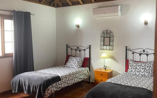 Casa Paredón