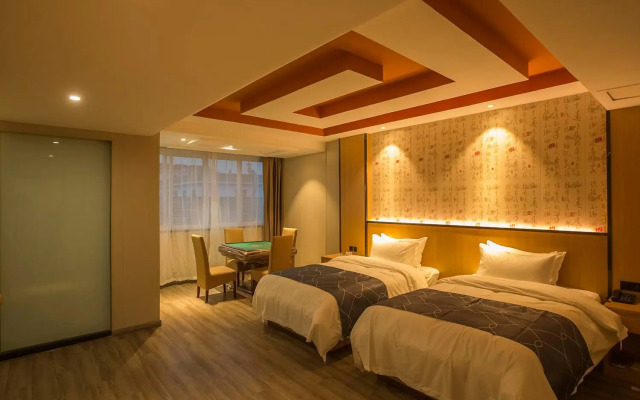 Chonpines Hotels·Lishui Huadun Street