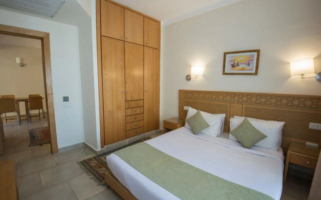New Eagles Downtown Zahabia Resort & Aqua Park