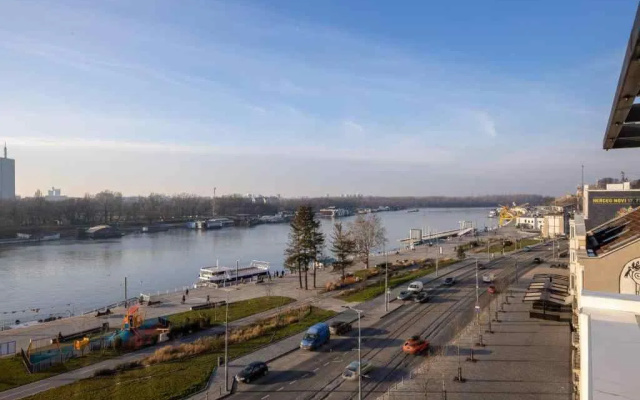 Отель Calisi