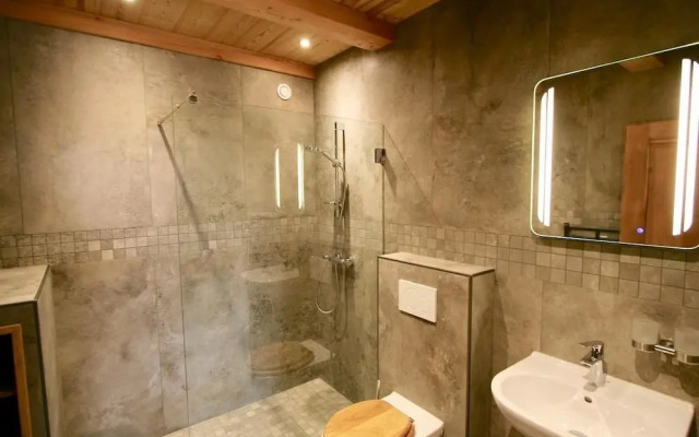 Chalet Carnauba - Alpine Descents