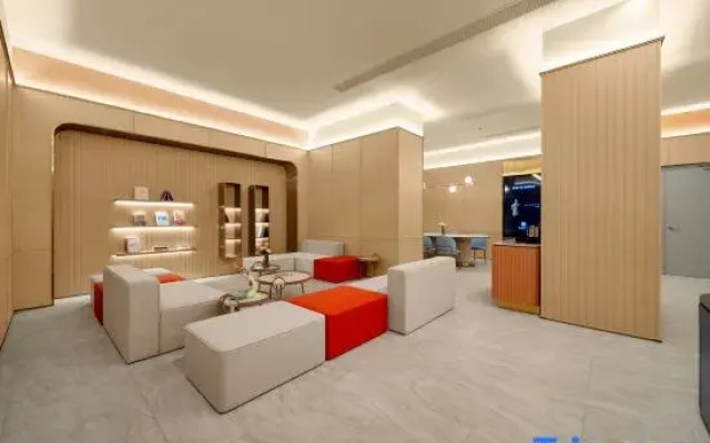 HanTing Hotel (Guiyang Fountain Pool Subway Station)