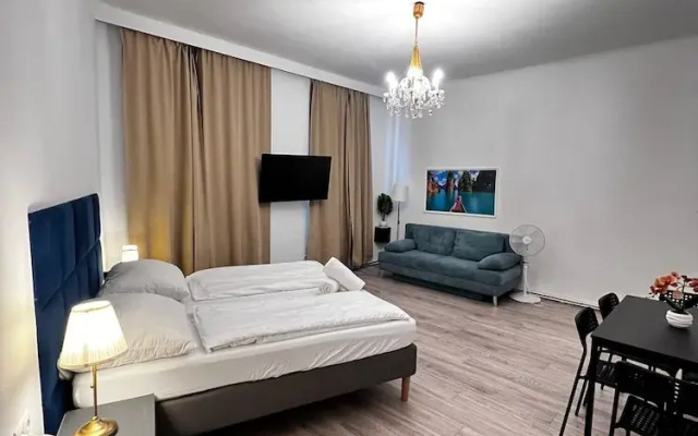 Cozy 2BR Apartment Near Meidling Station
