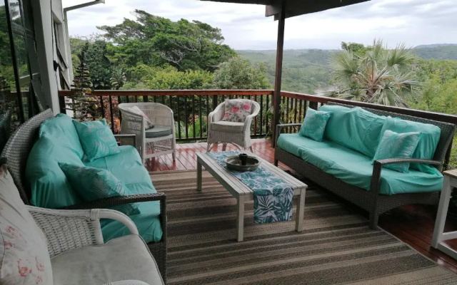 Laughing Gecko Lodge2