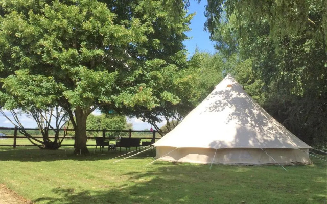 Oxford Riverside Glamping