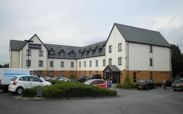 Premier Inn Gloucester - Barnwood