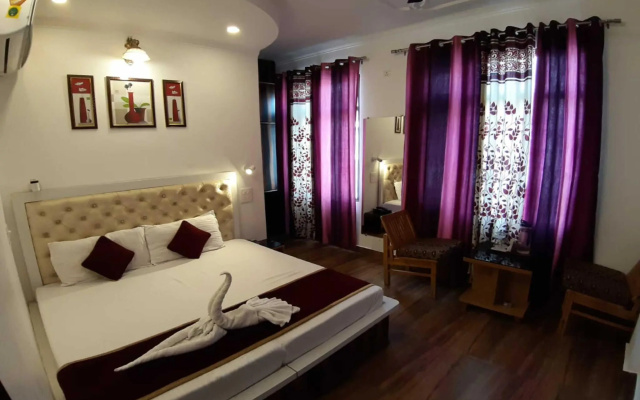 Hotel Aavas