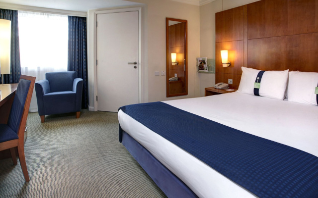 Holiday Inn Basingstoke by IHG