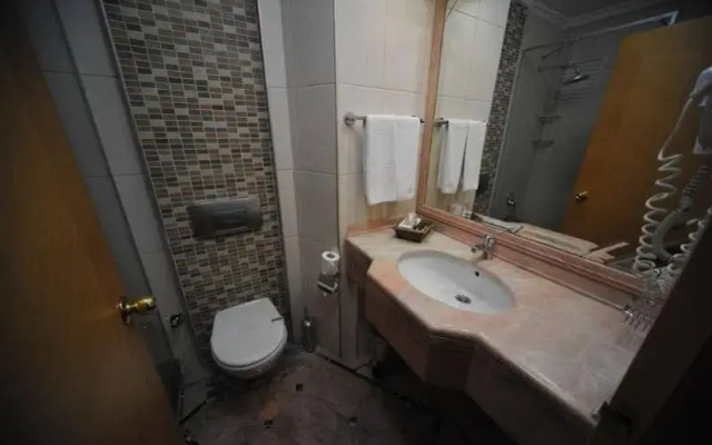 Economic Star Hotel
