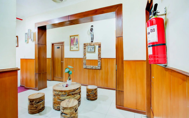 Urbanview Hotel 58 Bintaro by RedDoorz