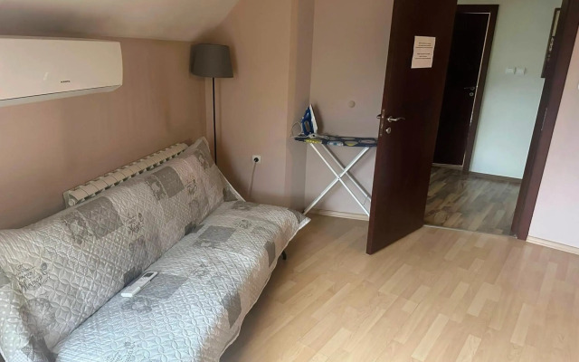 Maisonette 169