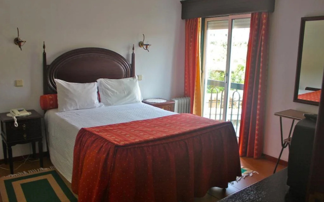 Guest House Casa dos Serpas