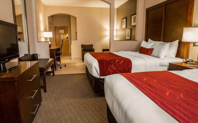 Spark by Hilton Stafford Sugar Land