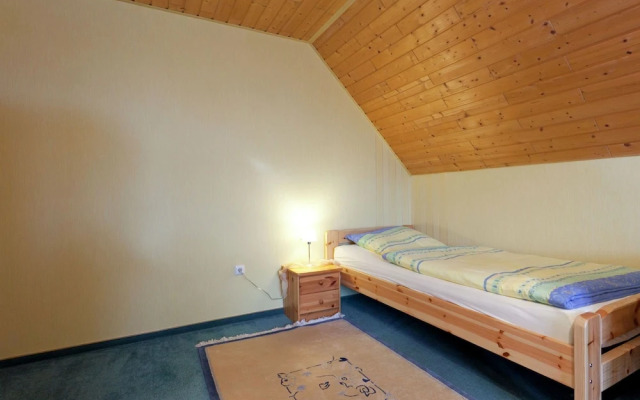 Cozy Apartment in Gerolstein with Garden