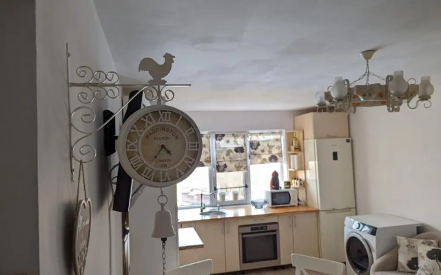 Tin Apartment