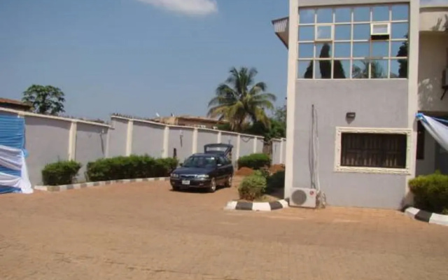 Adap Hotel