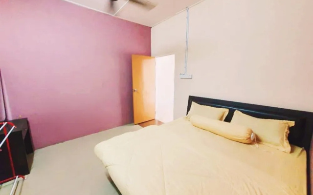 OYO 90291 Homestay De'Majidee