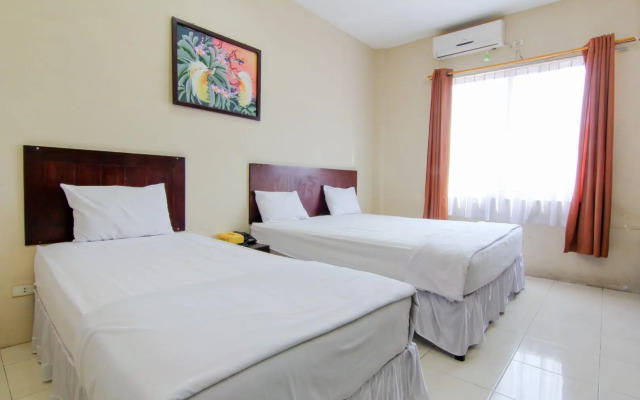 Hotel Sing A Song