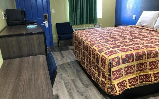 Gateway Motor Inn