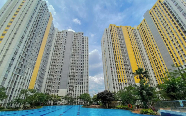 Tidy And Warm Studio At Springlake Summarecon Bekasi Apartment