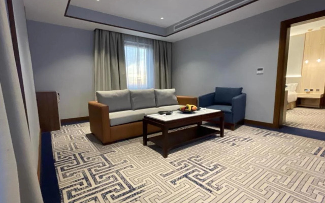 Five seasons Hotel & Spa