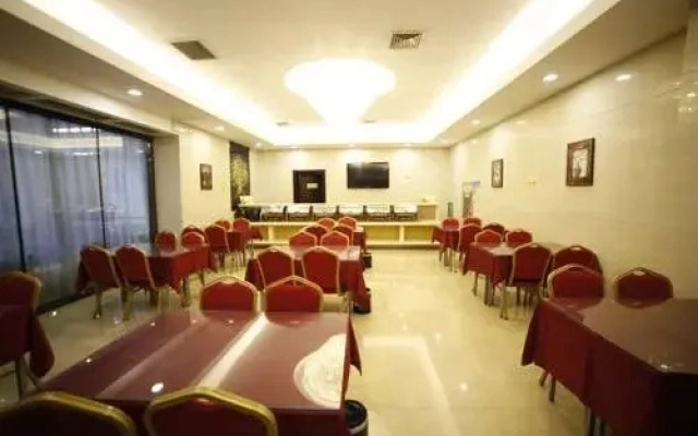 Yinchuan Lang Yue Hotel