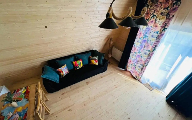 cottage Ninika surami