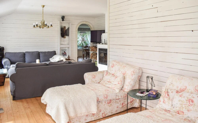 Amazing Home in Mörbylånga With 2 Bedrooms