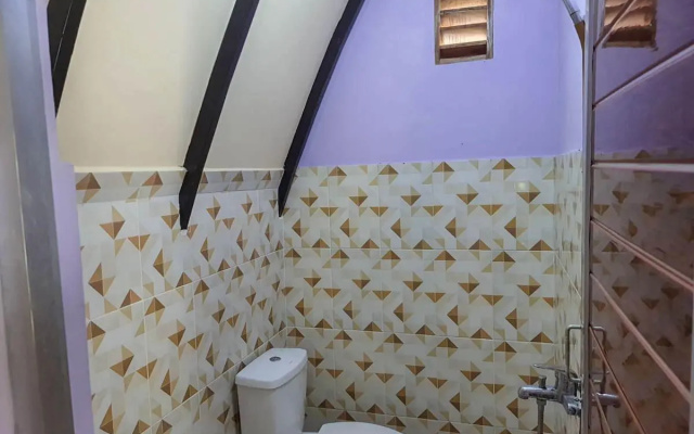 Bungalow Ungu Kebumen