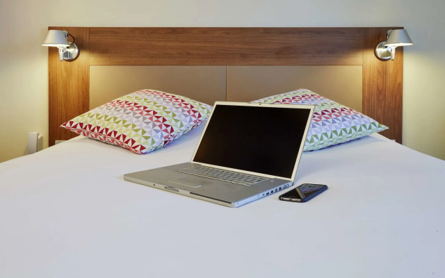 Campanile PRIME - Paris Saclay