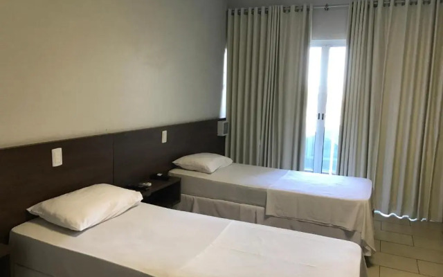 Oasis Hotel