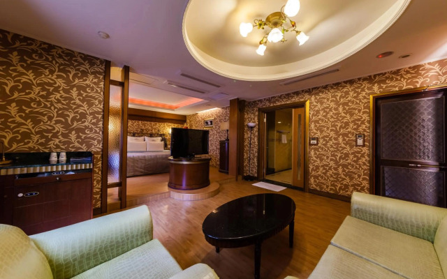 Lestar Motel