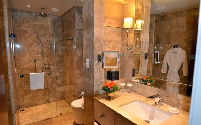 Taj Luxury Suite