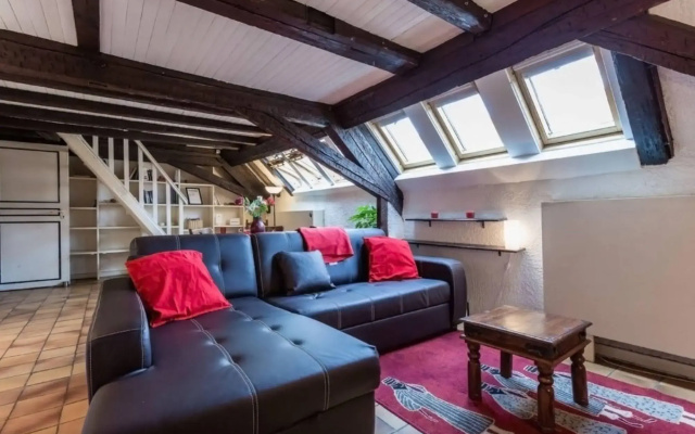 Apartment rue des Veaux