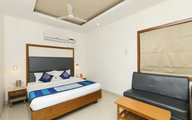 Sri Chakra Inn