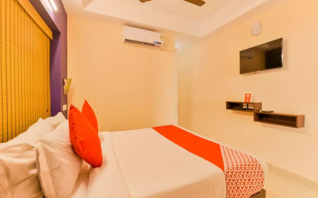 OYO 12179 Hotel Raiban