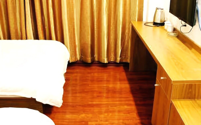 Youxin Airport Aviation Apartment