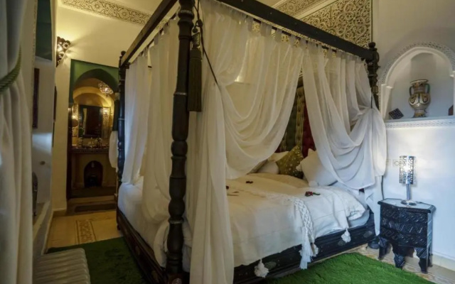 Room in B&B - Riad Anabel - Olive Triple Suite