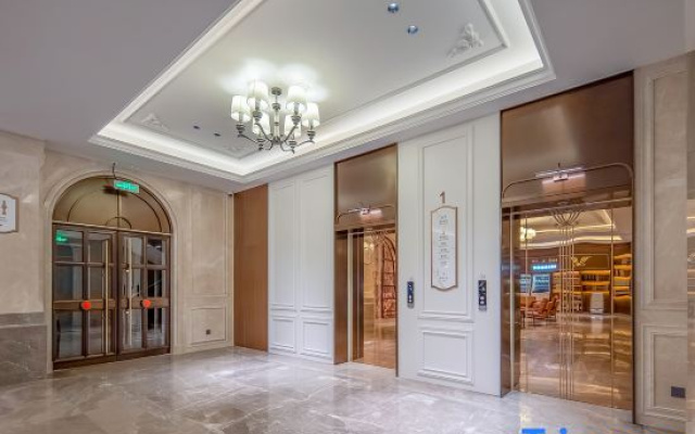 Vienna International Hotel (Zhangjiajie National Forest Park Branch)