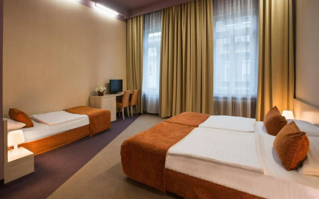 Star Hotel by Mellow Mood Hotels