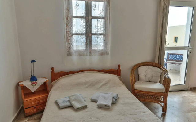 Stelios Rooms