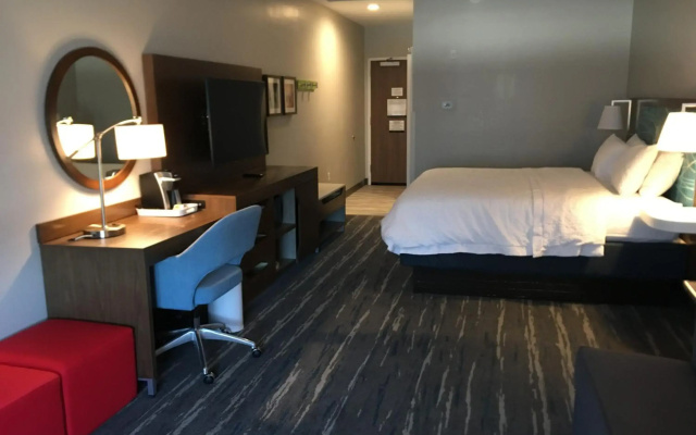 Hampton Inn Old Bridge