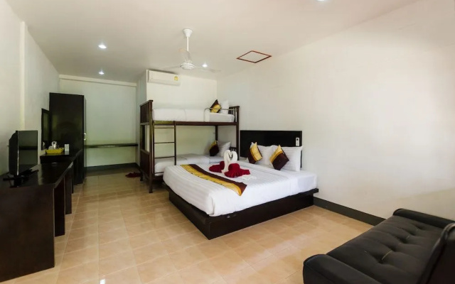 Sleep In Lanta Resort